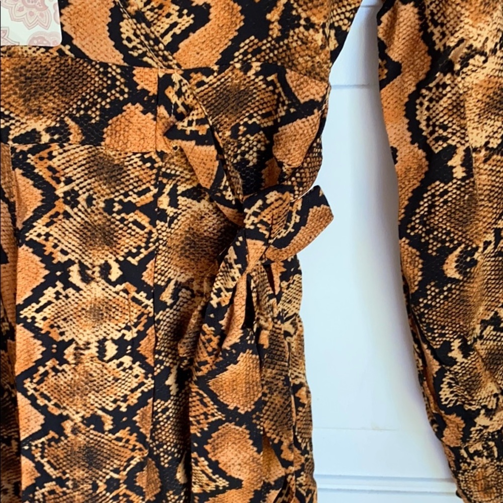 NWT Band of Gypsies Snakeskin Jumpsuit XS - Picture 9 of 9